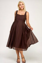 Load image into Gallery viewer, Solid Flowy Pockets Dress
